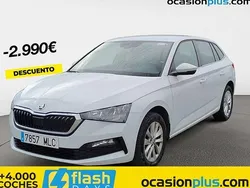 Blanco Usado 2023 Skoda Scala Selection Utilitario | 13.628 € (Buen precio)