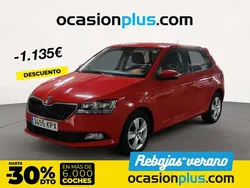 Rojo Usado 2018 Skoda Fabia Berlina | 12.490 € (Un poco caro)
