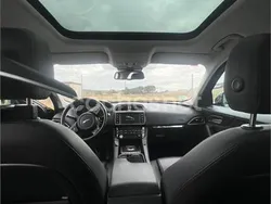 Negro Usado 2016 Jaguar F-Pace Prestige SUV | 23.900 € (Precio justo)