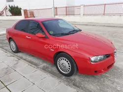 Rojo Usado 2004 Alfa Romeo 156 Distinctive Berlina | 1400 €