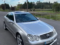 Gris / plata Usado 2004 Mercedes CLK500 Avantgarde Coupe | 10.500 €