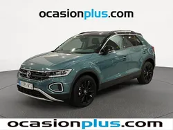Azul Nuevo 2024 VW T-Roc SUV | 28.091 € (Buen precio)