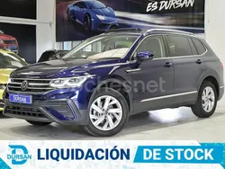 Azul Usado 2023 VW Tiguan Allspace Life SUV | 34.990 € (Precio justo)