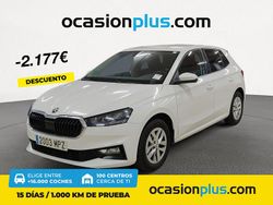 Blanco Usado 2024 Skoda Fabia Selection Utilitario | 16.450 € (Buen precio)