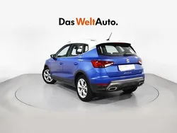 Azul Usado 2023 Seat Arona FR SUV | 20.200 € (Precio justo)