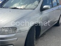 Usado 2004 Fiat Stilo Active Berlina | 1600 €