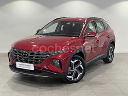 Sunset red Usado 2024 Hyundai Tucson SUV | 39.450 €