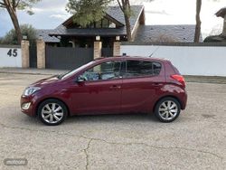 Granate Usado 2014 Hyundai i20 GO! Berlina | 9500 € (Precio justo)