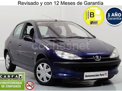 Azul Usado 2002 Peugeot 206 Berlina | 3990 € (Caro)