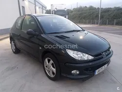 Negro Usado 2005 Peugeot 206 Berlina | 2500 € (Buen precio)