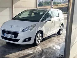 Blanco Usado 2016 Peugeot 5008 Active Monovolumen | 8500 € (Precio justo)
