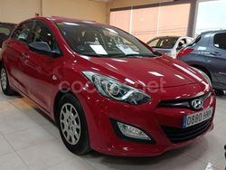 Granate Usado 2012 Hyundai i30 Berlina | 6900 € (Un poco caro)