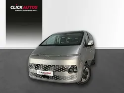 Plateado Usado 2023 Hyundai Staria Van | 36.500 € (Super precio)