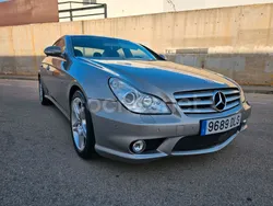 Gris / plata Usado 2005 Mercedes CLS55 AMG AMG Berlina | 25.000 €