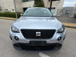 Gris Usado 2024 Seat Arona Xperience SUV | 19.900 € (Precio justo)