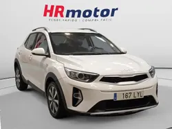 Usado 2022 Kia Stonic SUV | 14.510 € (Buen precio)