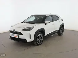 Blanco Usado 2022 Toyota Yaris Cross Style SUV | 26.499 € (Precio justo)