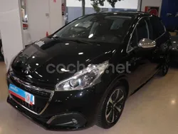 Negro Usado 2019 Peugeot 208 Utilitario | 9770 € (Precio justo)