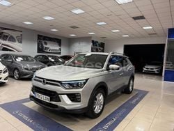 Gris / plata Usado 2019 Ssangyong (KGM) Korando SUV | 16.900 €