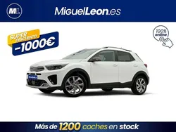 Blanco Usado 2023 Kia Stonic GT-Line SUV | 16.985 € (Precio justo)
