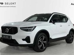 Blanco Usado 2023 Volvo XC40 Plus SUV | 37.900 €