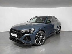 Azul Usado 2023 Audi Q8 e-tron S-Line SUV | 63.490 €