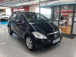 Negro Usado 2012 Mercedes A160 Avantgarde Utilitario | 10.900 €