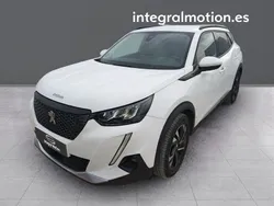 Blanco Usado 2021 Peugeot 2008 Allure SUV | 15.900 € (Un poco caro)
