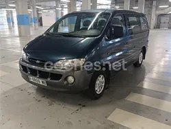 Azul Usado 2000 Hyundai H-1 Monovolumen | 5500 €