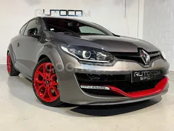 Gris / plata Usado 2014 Renault Mégane III R.S. Coupe | 23.900 €