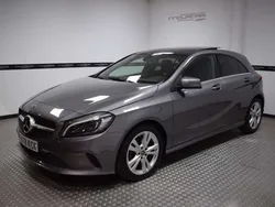 Gris Usado 2017 Mercedes A200 Utilitario | 15.900 € (Precio justo)