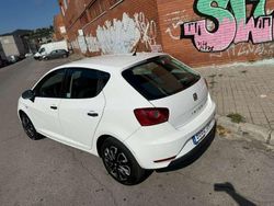 Blanco Usado 2017 Seat Ibiza Ecomotive Utilitario | 4900 €