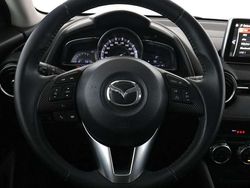 Rojo Usado 2016 Mazda 2 Luxury Berlina | 11.199 € (Precio justo)