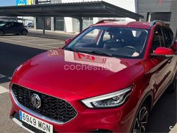 Granate Usado 2023 MG ZS Luxury Berlina | 14.800 € (Precio justo)