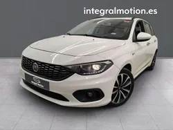 Blanco Usado 2021 Fiat Tipo Lounge Familiar | 14.900 € (Caro)
