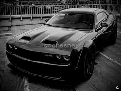 Gris / plata Usado 2023 Dodge Challenger Coupe | 48.000 €