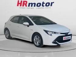 Blanco Usado 2022 Toyota Corolla Hybrid Active Utilitario | 16.799 € (Precio justo)