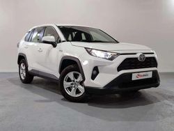 Blanco Usado 2020 Toyota RAV4 Hybrid Business Edition SUV | 28.290 € (Precio justo)