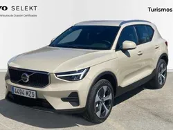 Beige Nuevo 2025 Volvo XC40 Core SUV | 41.900 € (Un poco caro)