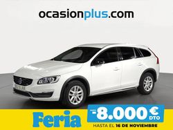 Blanco Usado 2016 Volvo V60 CC Kinetic Familiar | 15.790 € (Buen precio)