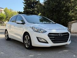 Blanco Usado 2016 Hyundai i30 Berlina | 7550 € (Precio justo)