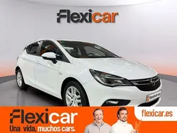 Blanco Usado 2017 Opel Astra Dynamic Berlina | 10.490 € (Precio justo)