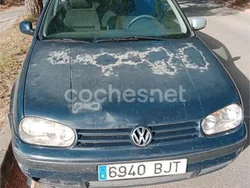 Azul Usado 2001 VW Golf IV Berlina | 2500 € (Super precio)