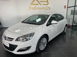 Blanco Usado 2014 Opel Astra Selective Berlina | 8400 € (Precio justo)