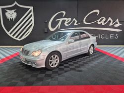 Gris / plata Usado 2007 Mercedes C230 Elegance Berlina | 6995 €