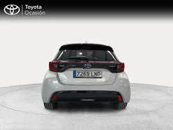 Toyota Yaris Hybrid