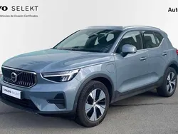 Gris Usado 2023 Volvo XC40 Core SUV | 35.700 € (Precio justo)