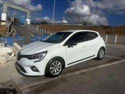 Blanco Usado 2022 Renault Clio V Techno Utilitario | 12.400 € (Precio justo)