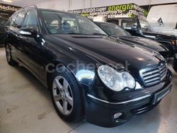 Negro Usado 2005 Mercedes C320 Avantgarde Familiar | 7500 €