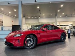 Eléctrico Usado 2025 Porsche Taycan GTS Berlina | 139.900 €